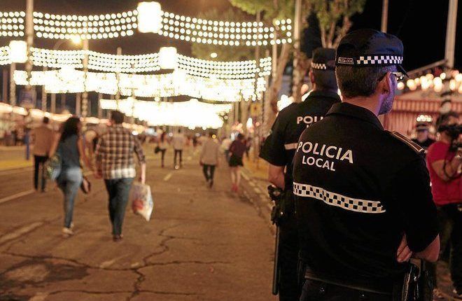 La Policía Local de Sevilla reclama al Ayuntamiento el desastre organizativo durante la feria 2019